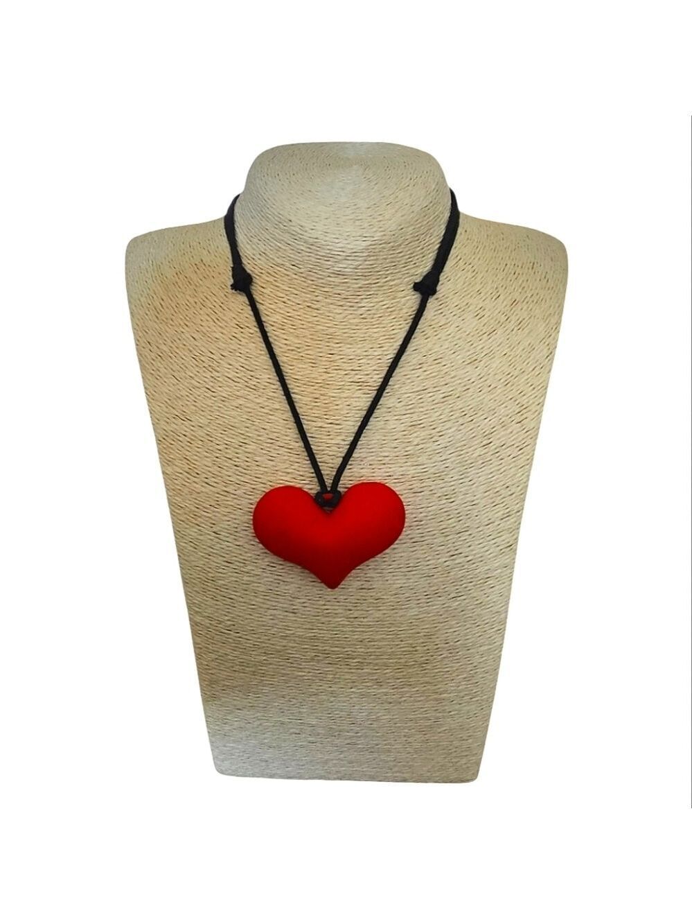 TRÏBE Red Heart Adjustable Necklace NWOT